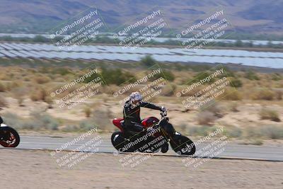 media/Sep-25-2023-Moto Forza (Mon) [[81ffa65e0a]]/B-C Group/Session 3 (Turn 16 Inside)/